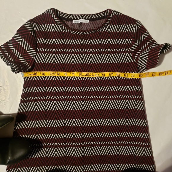 Zara Chevron Patterned Short Sleeve Tent Dress - Picture 5 of 8